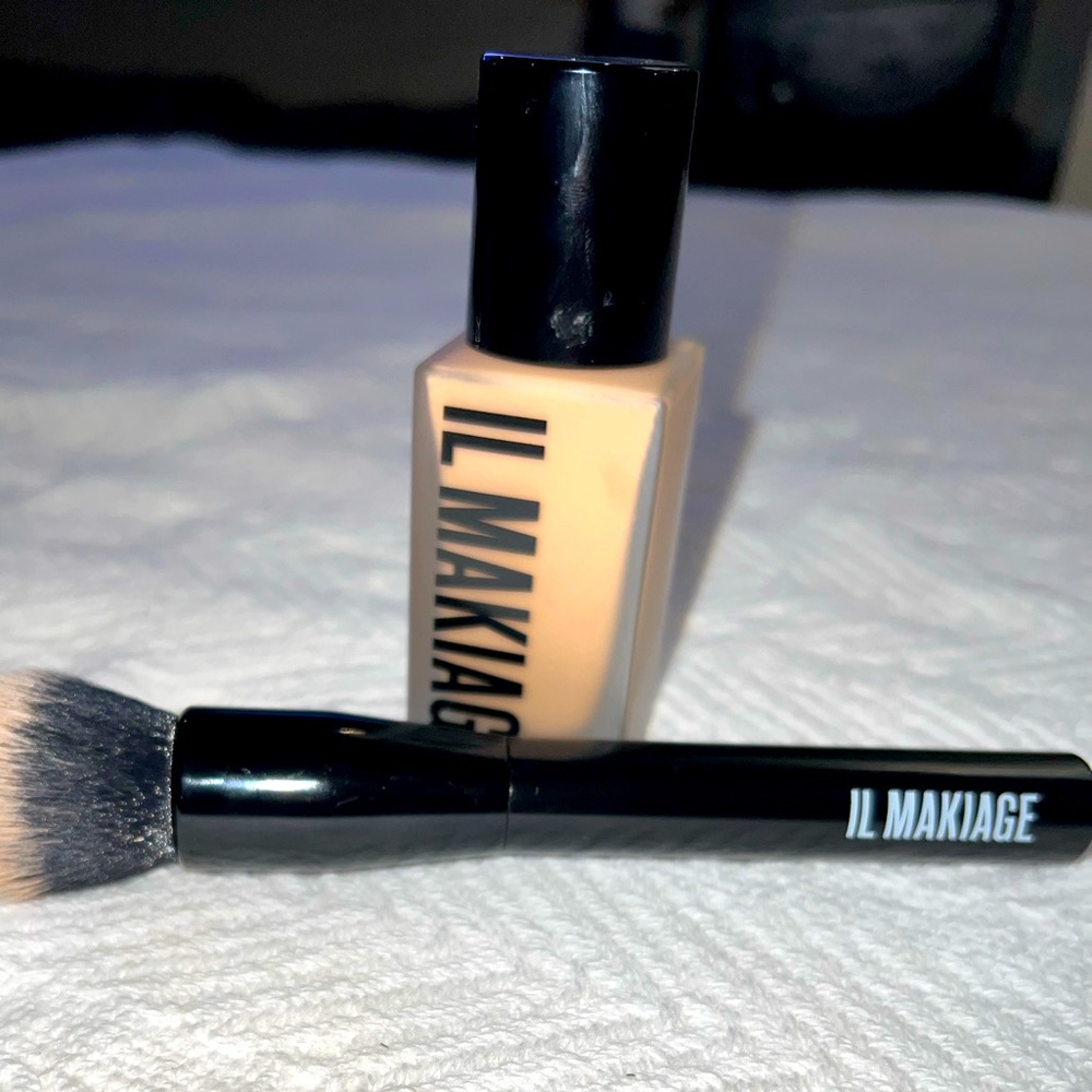 IL MAKIAGE FOUNDATION